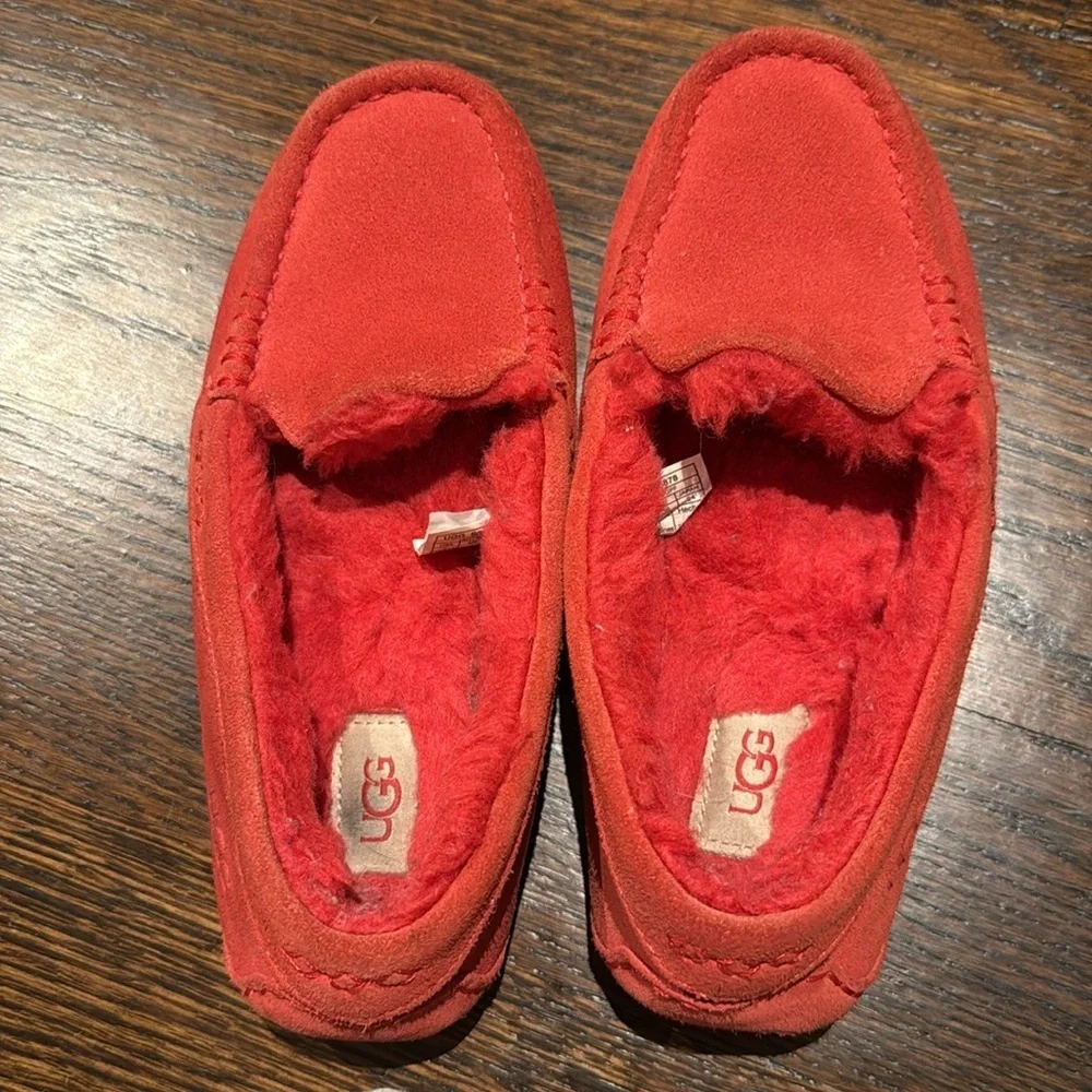 UGG Australia Ansley Womens Moccasin Slippers Suede Upper Wool Red SIZE 7 - Picture 10 of 10
